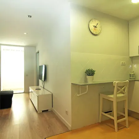 Miquel Angel - Apartment In Sants Large Community Terrace Barcelona Exterior photo