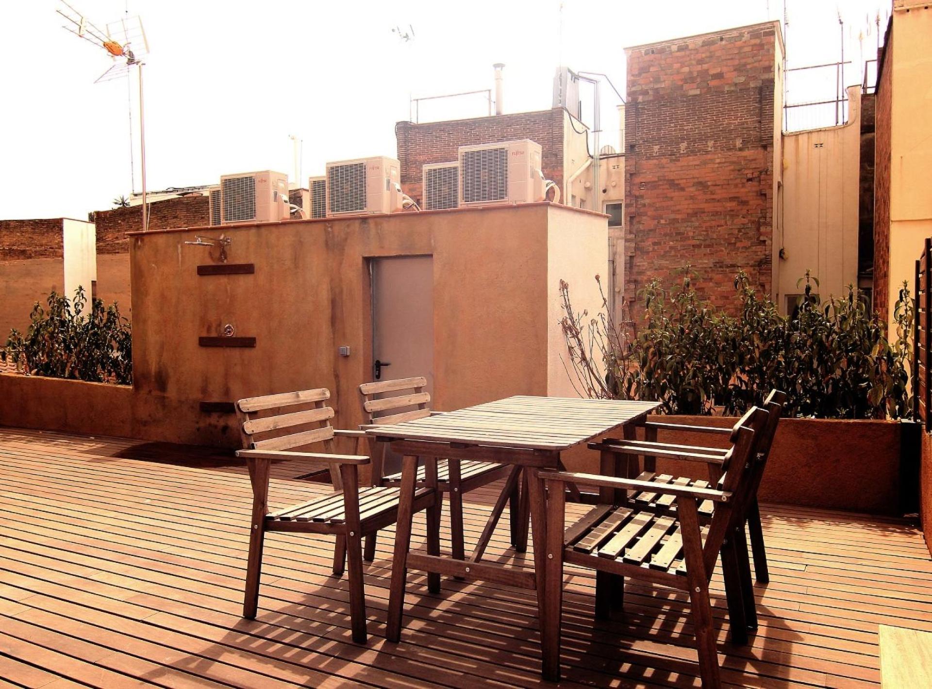 Miquel Angel - Apartment In Sants Large Community Terrace Barcelona